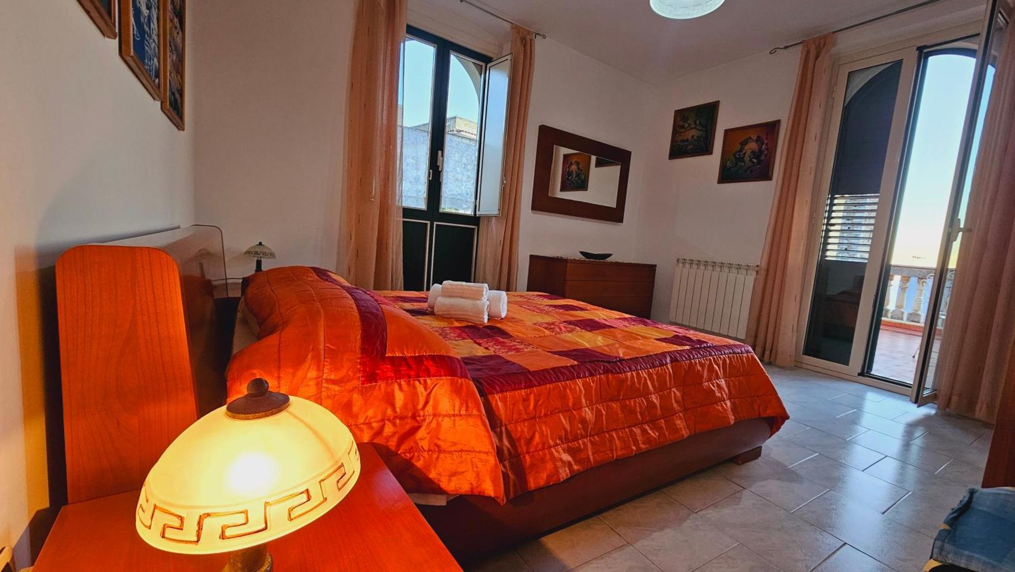 Апартаменты Casa Rando Mary'S House Таормина Экстерьер фото